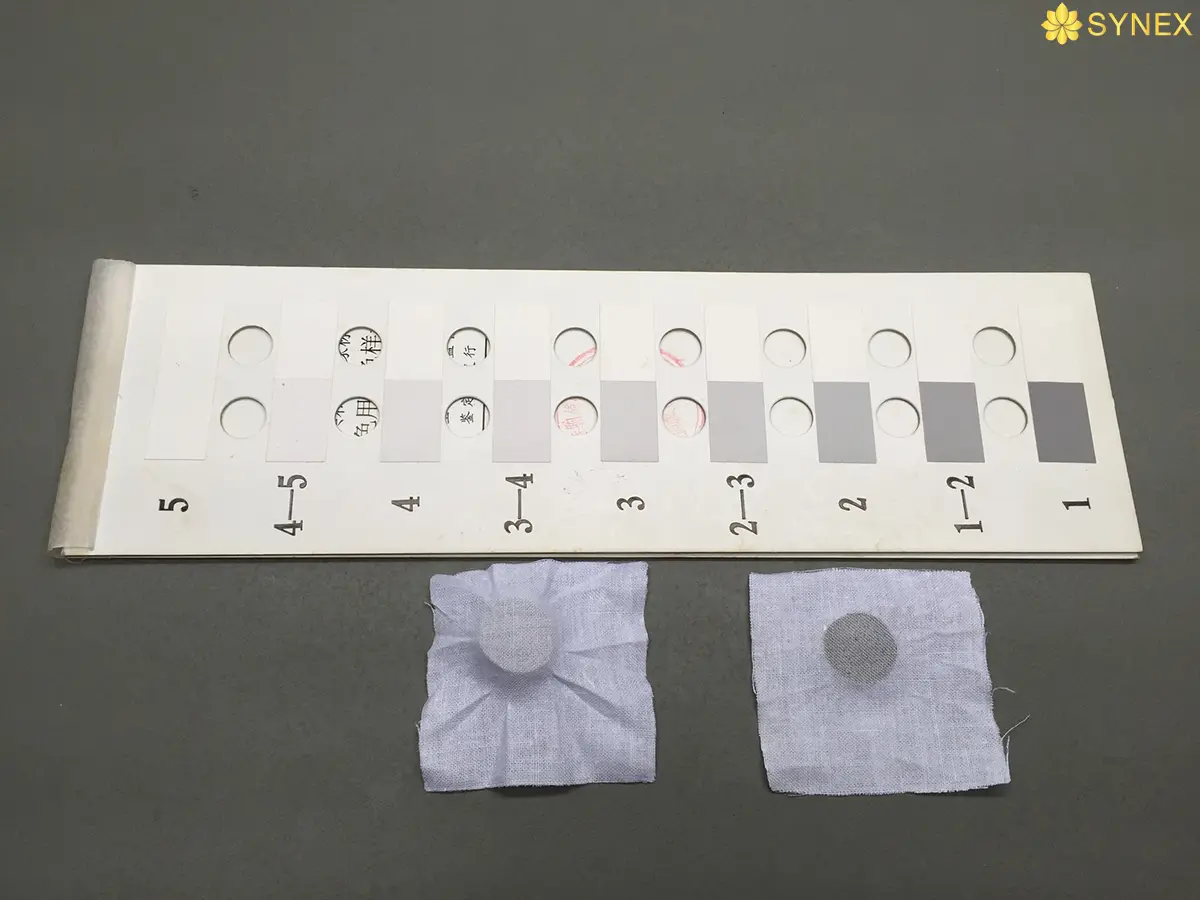 vải cotton trắng sau khi thực hiện ma sát